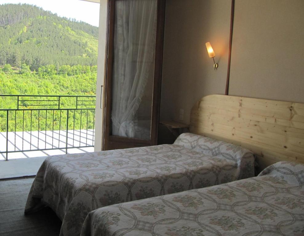 Hotel Des Rochers Marvejols Ngoại thất bức ảnh