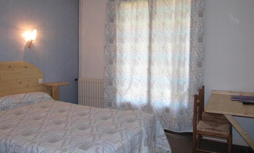 Hotel Des Rochers Marvejols Phòng bức ảnh
